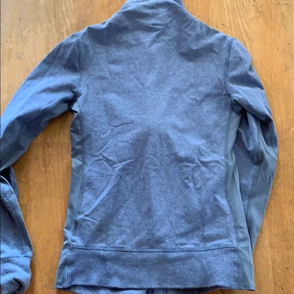 Nike jacket - Picture 2 of 3